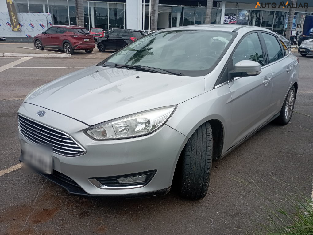 FORD FOCUS 2.0 TITANIUM SEDAN 16V FLEX 4P POWERSHIFT