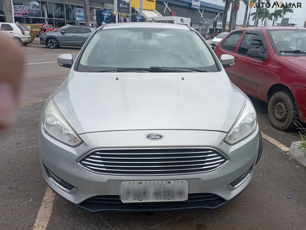 FORD FOCUS 2.0 TITANIUM SEDAN 16V FLEX 4P POWERSHIFT