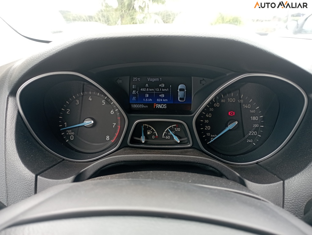 FORD FOCUS 2.0 TITANIUM SEDAN 16V FLEX 4P POWERSHIFT