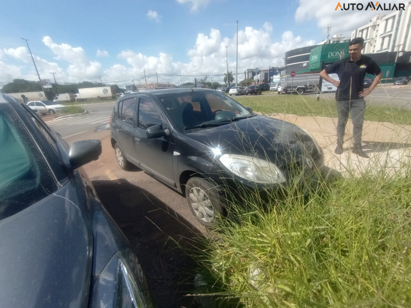 RENAULT SANDERO 1.0 EXPRESSION 16V FLEX 4P MANUAL