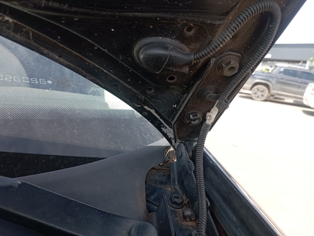 VOLKSWAGEN POLO 1.6 MI 8V FLEX 4P MANUAL