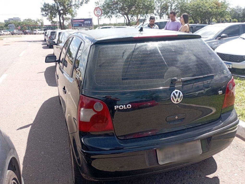 VOLKSWAGEN POLO 1.6 MI 8V FLEX 4P MANUAL