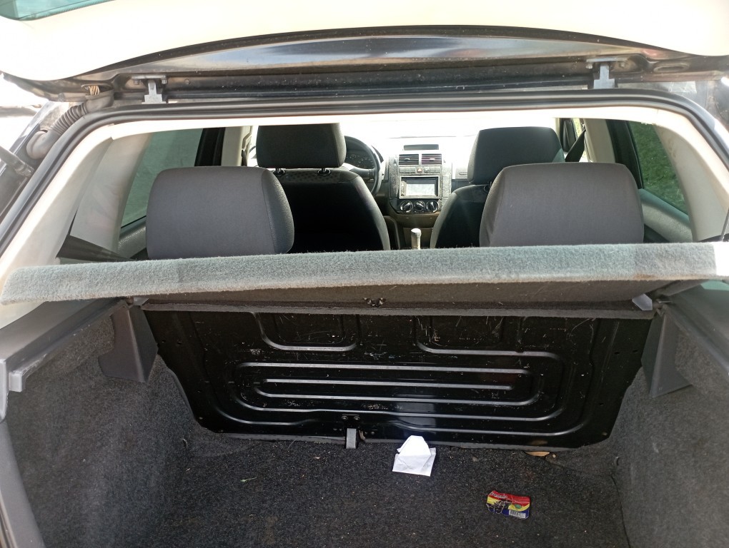 VOLKSWAGEN POLO 1.6 MI 8V FLEX 4P MANUAL