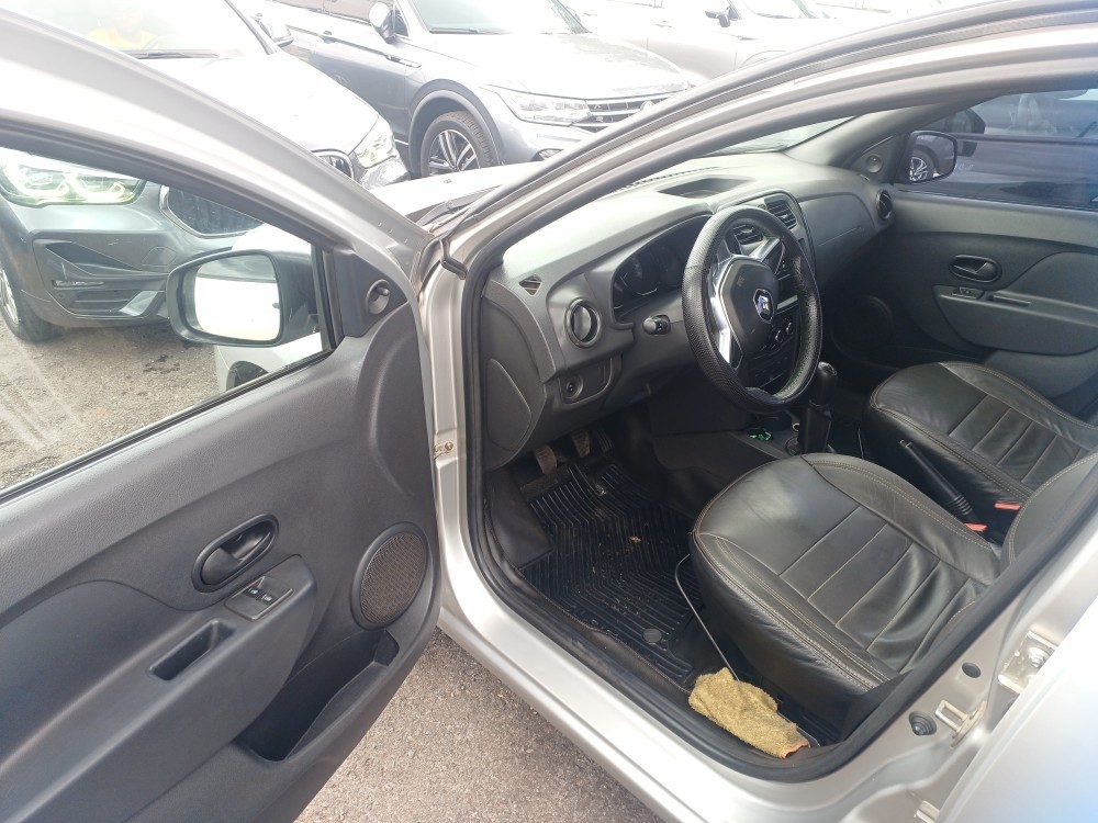 RENAULT LOGAN 1.0 12V SCE FLEX LIFE MANUAL