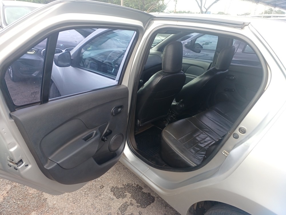 RENAULT LOGAN 1.0 12V SCE FLEX LIFE MANUAL