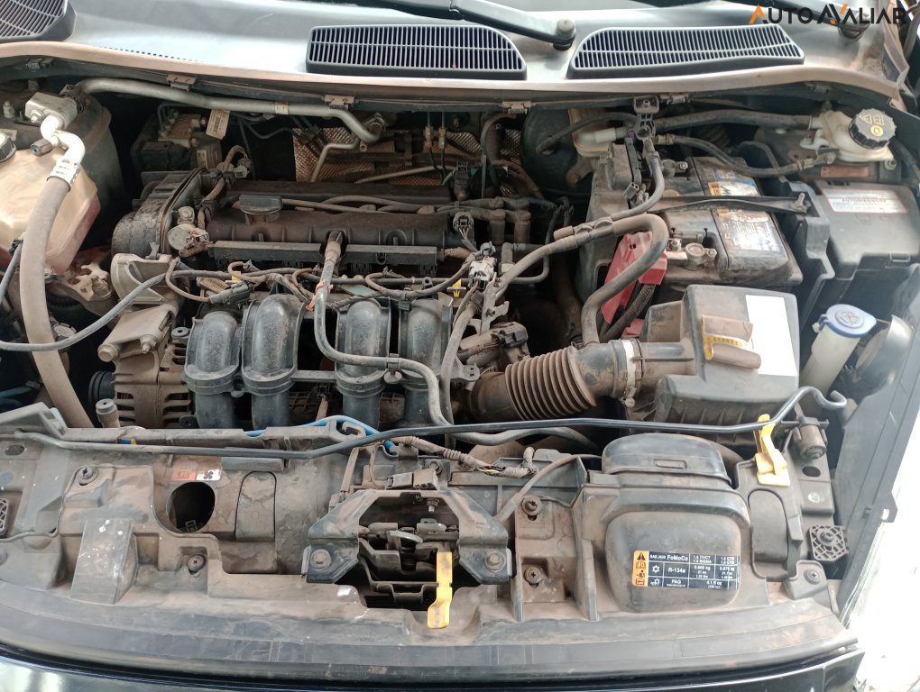 FORD FIESTA 1.6 TITANIUM HATCH 16V FLEX 4P POWERSHIFT