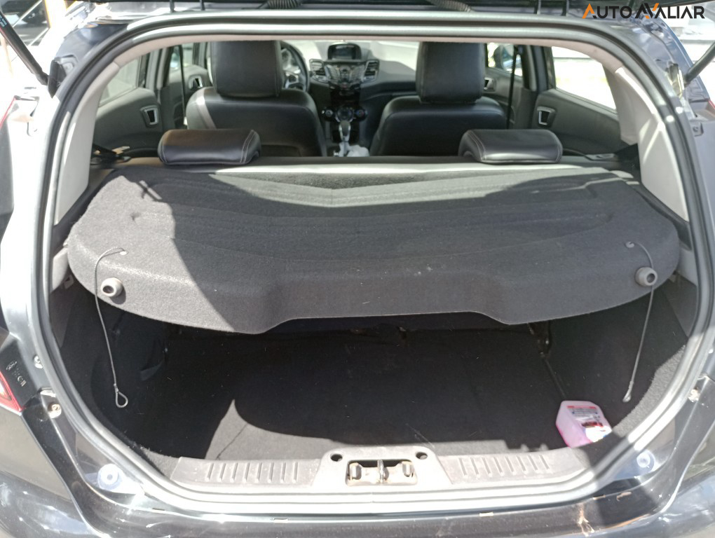 FORD FIESTA 1.6 TITANIUM HATCH 16V FLEX 4P POWERSHIFT