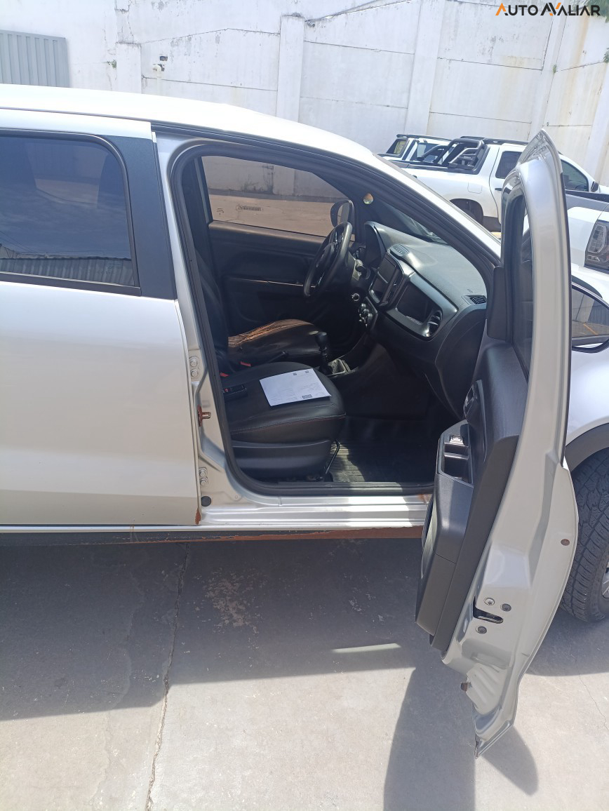 FIAT STRADA 1.3 FIREFLY FLEX FREEDOM CD MANUAL