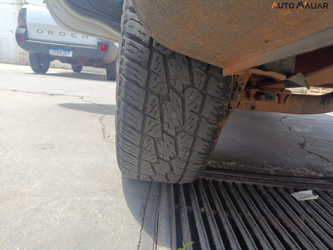 FIAT STRADA 1.3 FIREFLY FLEX FREEDOM CD MANUAL