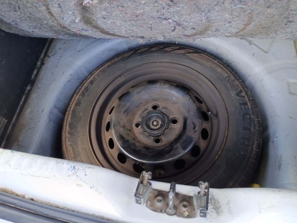 FORD KA 1.0 SE / SE PLUS TI-VCT FLEX