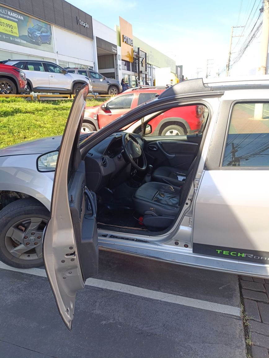 RENAULT DUSTER 1.6 DYNAMIQUE 4X2 16V FLEX 4P MANUAL