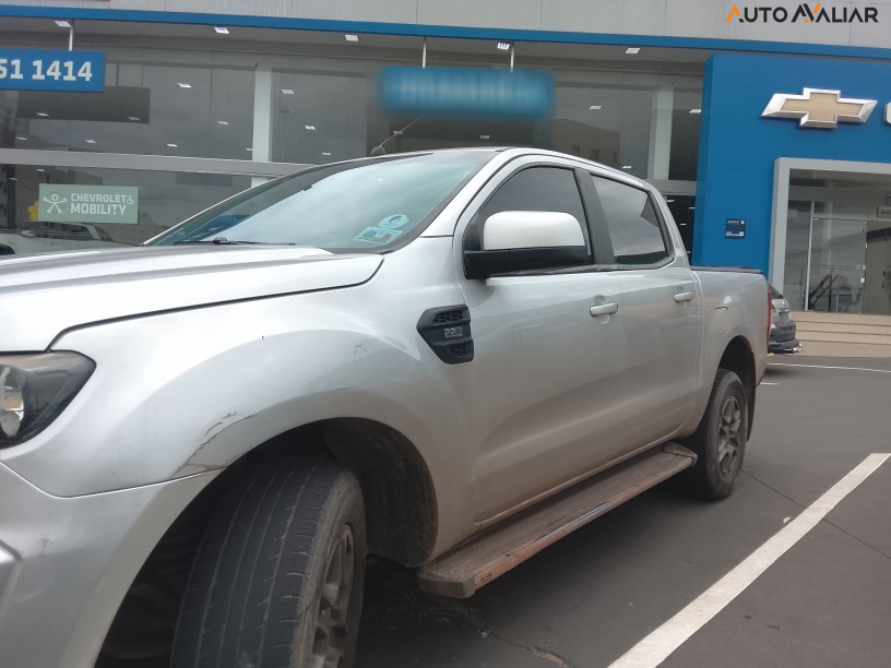 FORD RANGER 2.2 XLS 4X2 CD 16V DIESEL 4P AUTOMATICO