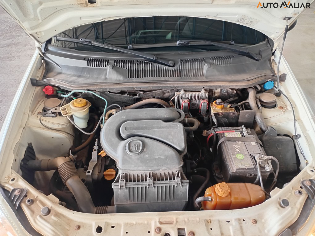 FIAT STRADA 1.4 MPI HARD WORKING CE 8V FLEX 2P MANUAL