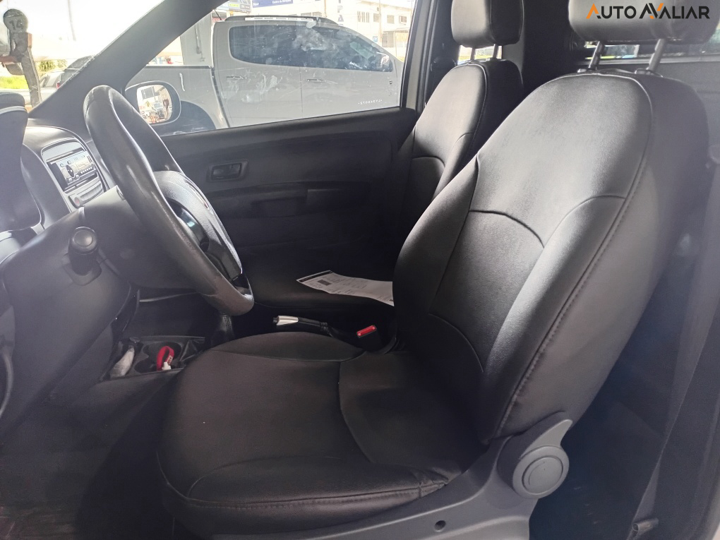 FIAT STRADA 1.4 MPI HARD WORKING CE 8V FLEX 2P MANUAL