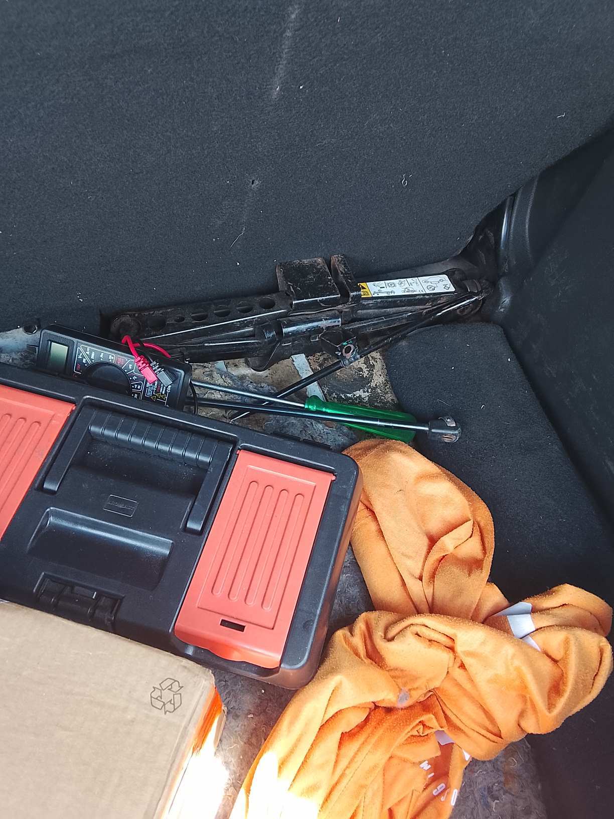 FORD KA 1.0 SE / SE PLUS TI-VCT FLEX 