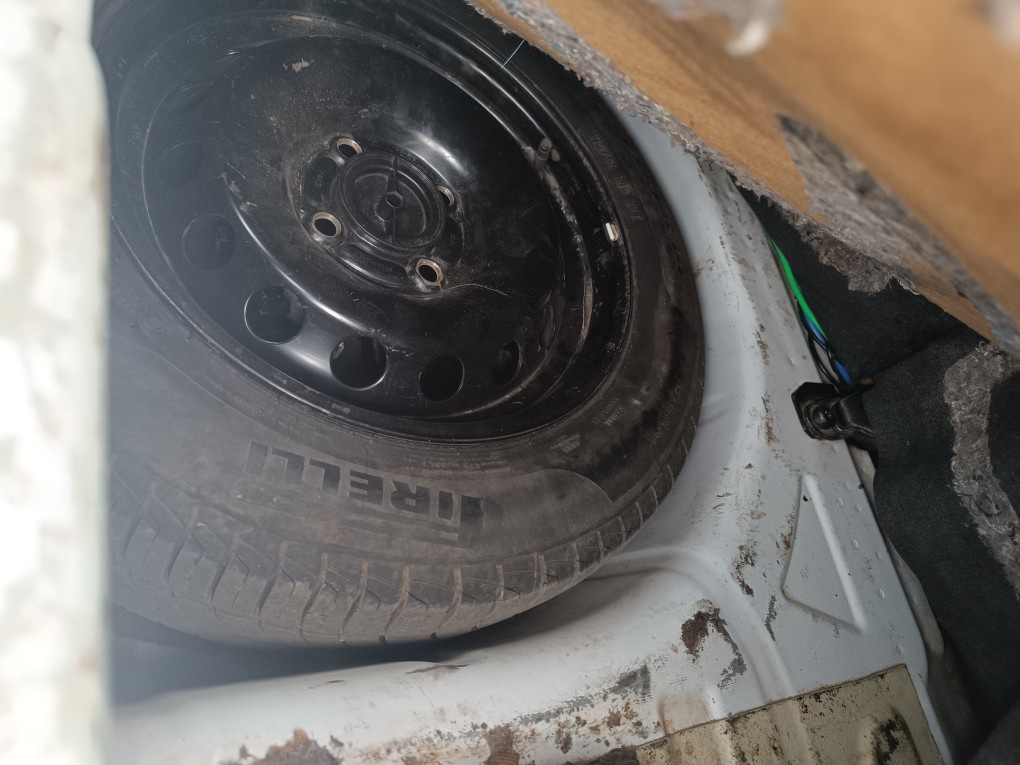 FORD KA 1.0 SE / SE PLUS TI-VCT FLEX