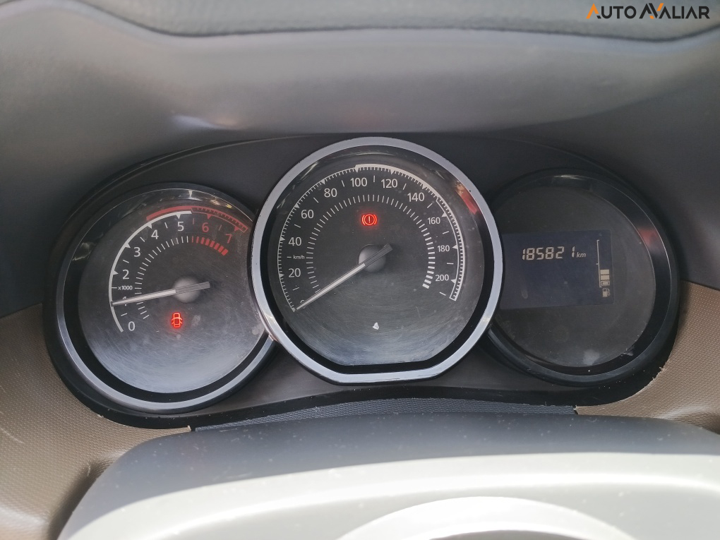 RENAULT DUSTER 2.0 DYNAMIQUE 4X4 16V FLEX 4P MANUAL