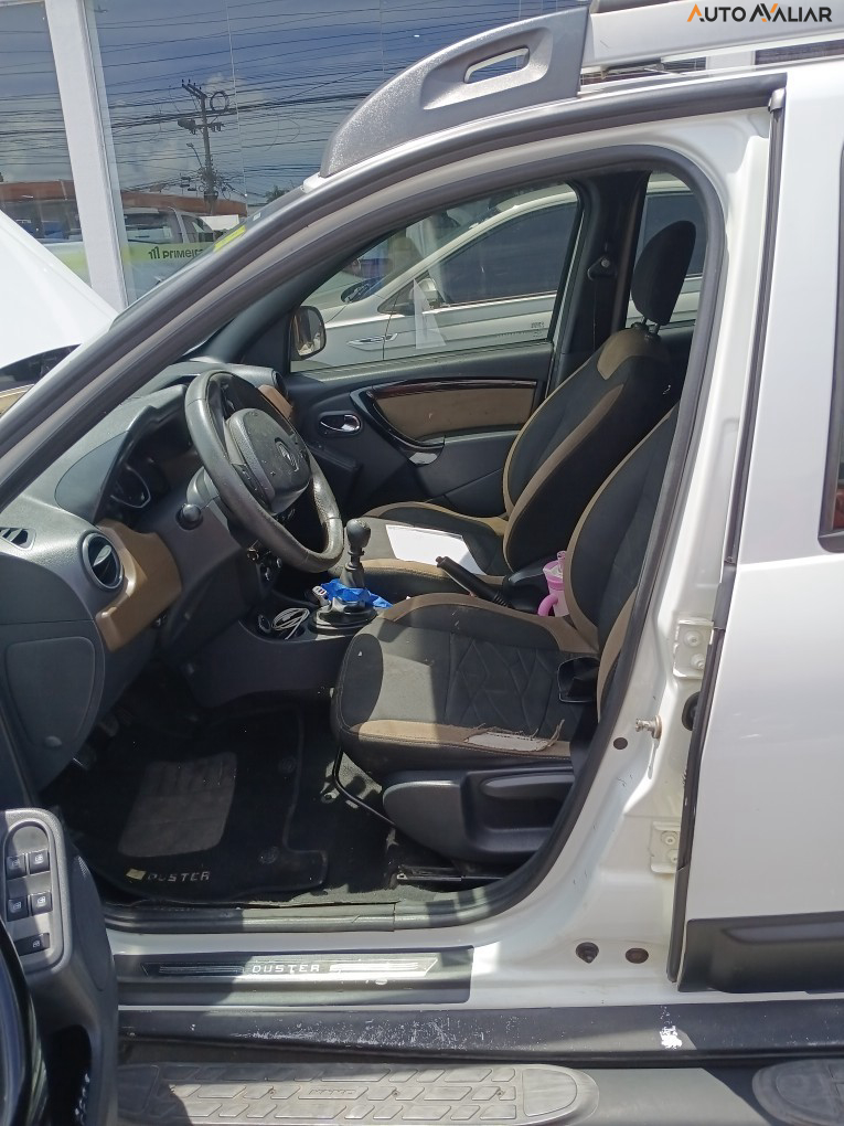 RENAULT DUSTER 2.0 DYNAMIQUE 4X4 16V FLEX 4P MANUAL