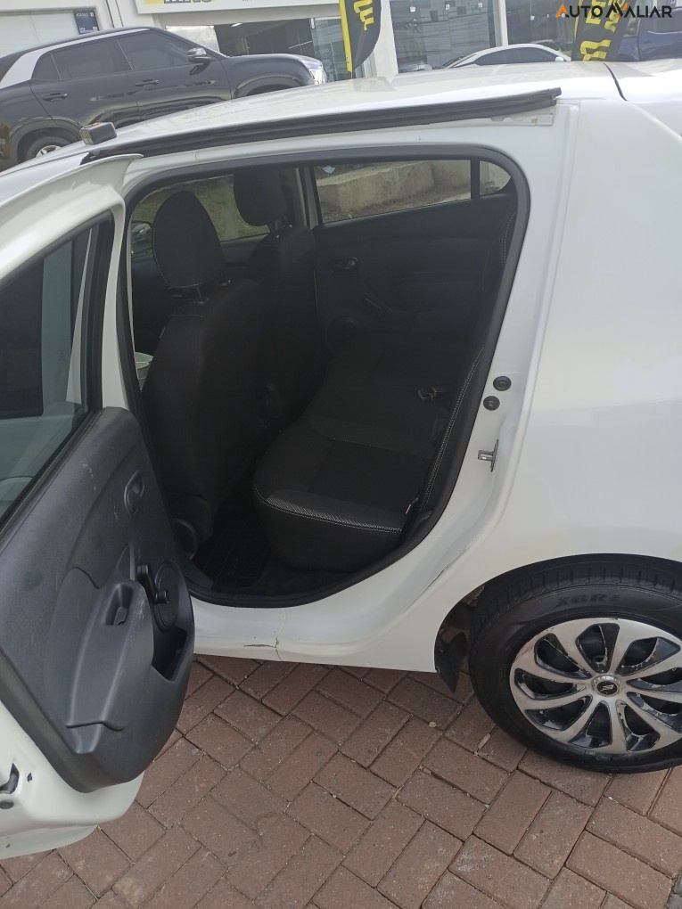 RENAULT SANDERO 1.0 12V SCE FLEX AUTHENTIQUE 4P MANUAL