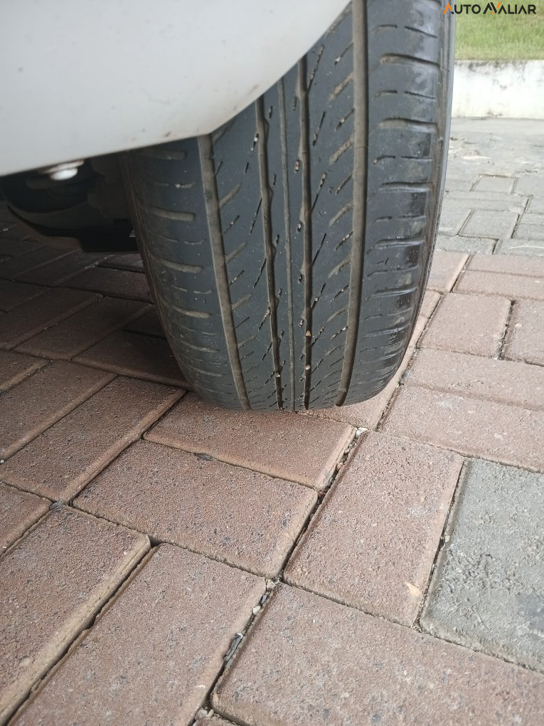 RENAULT SANDERO 1.0 12V SCE FLEX AUTHENTIQUE 4P MANUAL