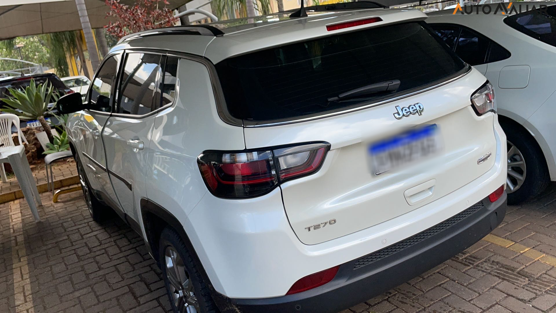 JEEP COMPASS 1.3 T270 TURBO FLEX LONGITUDE AT6