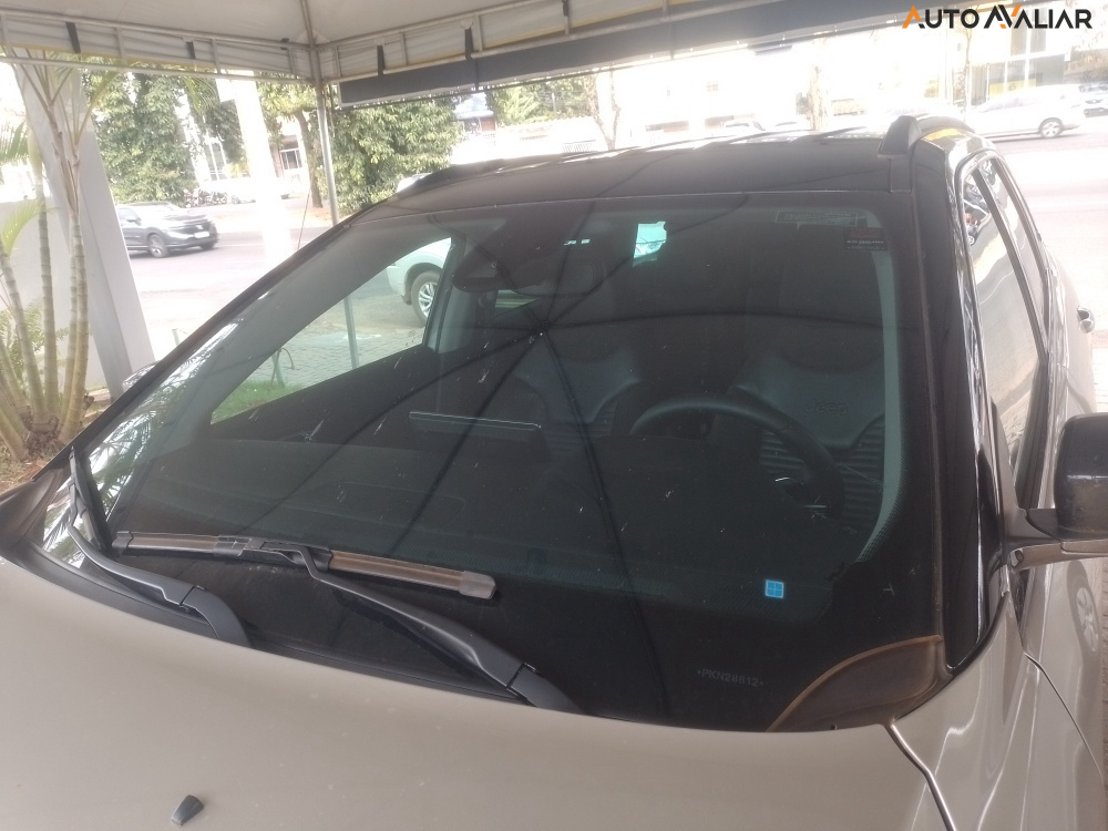 JEEP COMMANDER 2.0 TD380 TURBO DIESEL LIMITED AT9