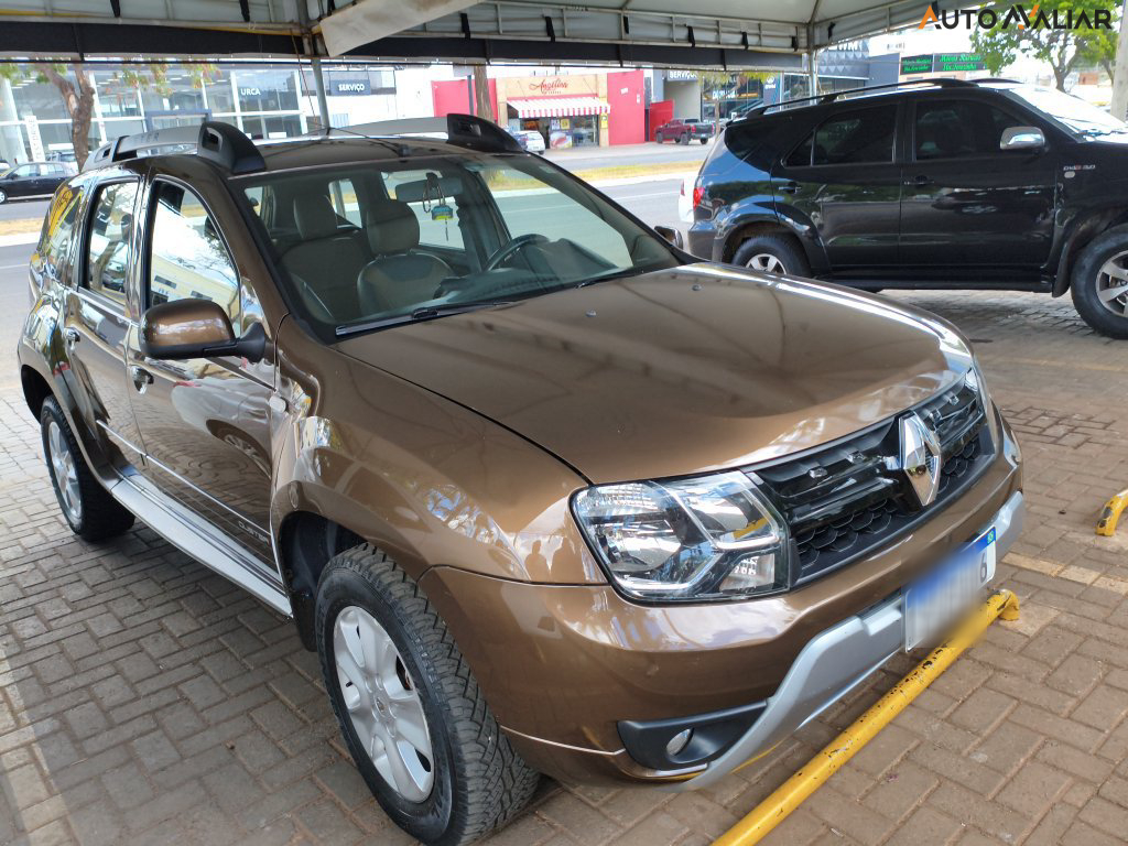 RENAULT DUSTER 2.0 DYNAMIQUE 4X2 16V FLEX 4P AUTOMATICO