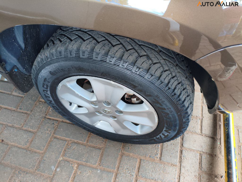 RENAULT DUSTER 2.0 DYNAMIQUE 4X2 16V FLEX 4P AUTOMATICO