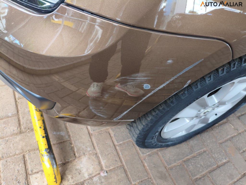 RENAULT DUSTER 2.0 DYNAMIQUE 4X2 16V FLEX 4P AUTOMATICO