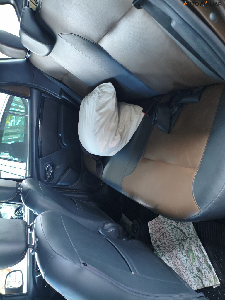 RENAULT DUSTER 2.0 DYNAMIQUE 4X2 16V FLEX 4P AUTOMATICO