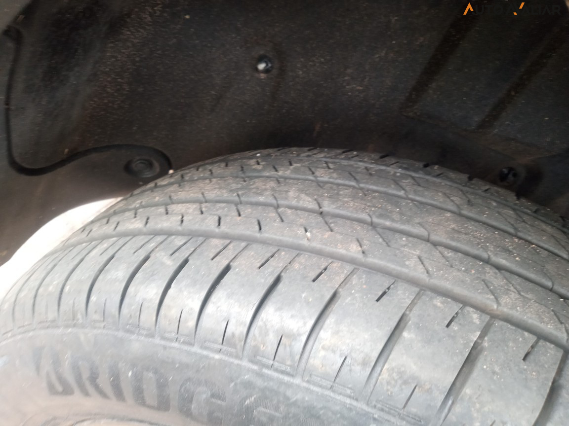 TOYOTA RAV4 2.5 VVT-IE HYBRID SX CONNECT AWD CVT