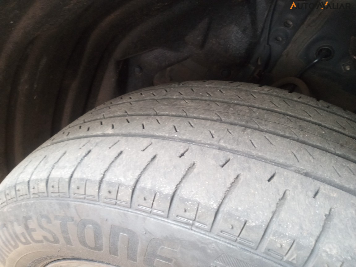 TOYOTA RAV4 2.5 VVT-IE HYBRID SX CONNECT AWD CVT