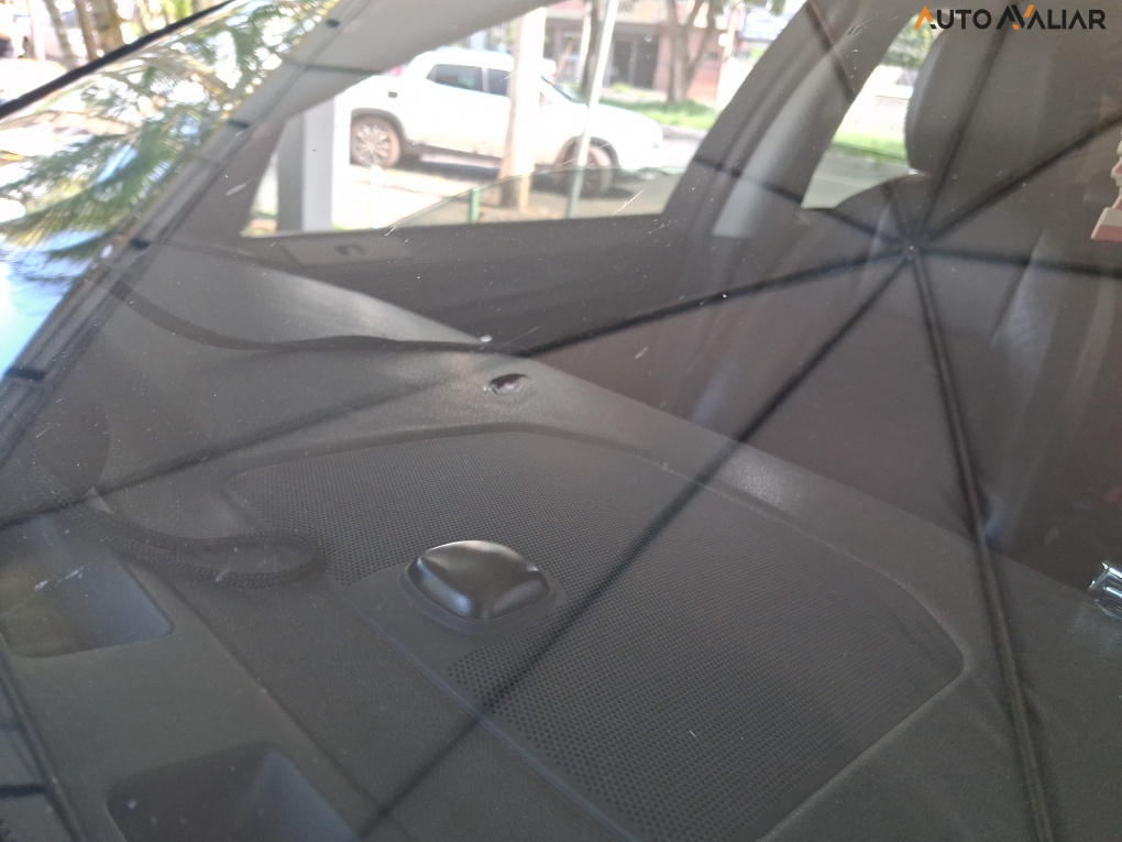 LAND ROVER DISCOVERY SPORT 2.0 16V TD4 TURBO DIESEL SE 4P AUTOM&Aacute;TICO