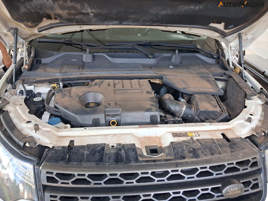 LAND ROVER DISCOVERY SPORT 2.0 16V TD4 TURBO DIESEL SE 4P AUTOM&Aacute;TICO