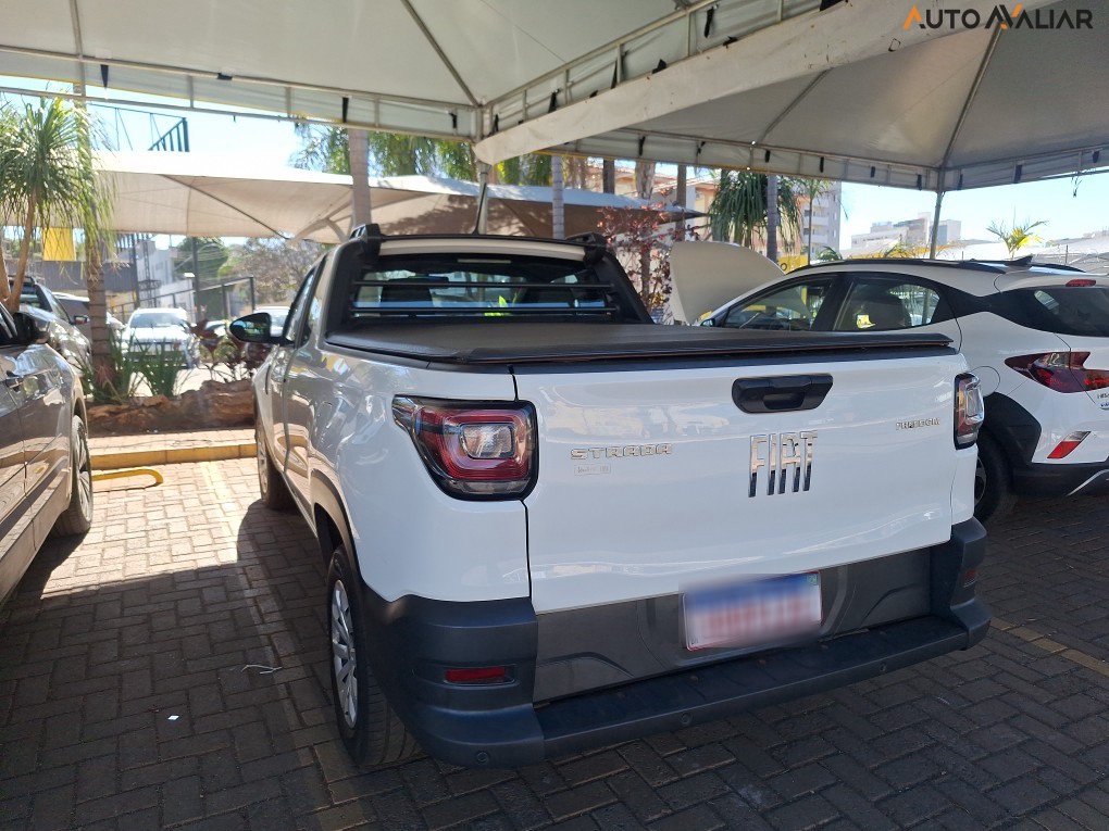 FIAT STRADA 1.3 FIREFLY FLEX FREEDOM CS MANUAL