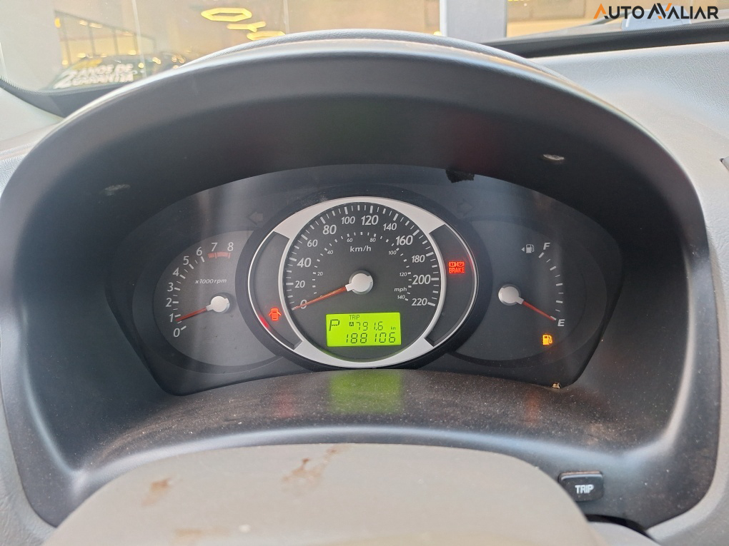 HYUNDAI TUCSON 2.0 MPFI GL 16V 2WD GASOLINA 4P AUTOMATICO