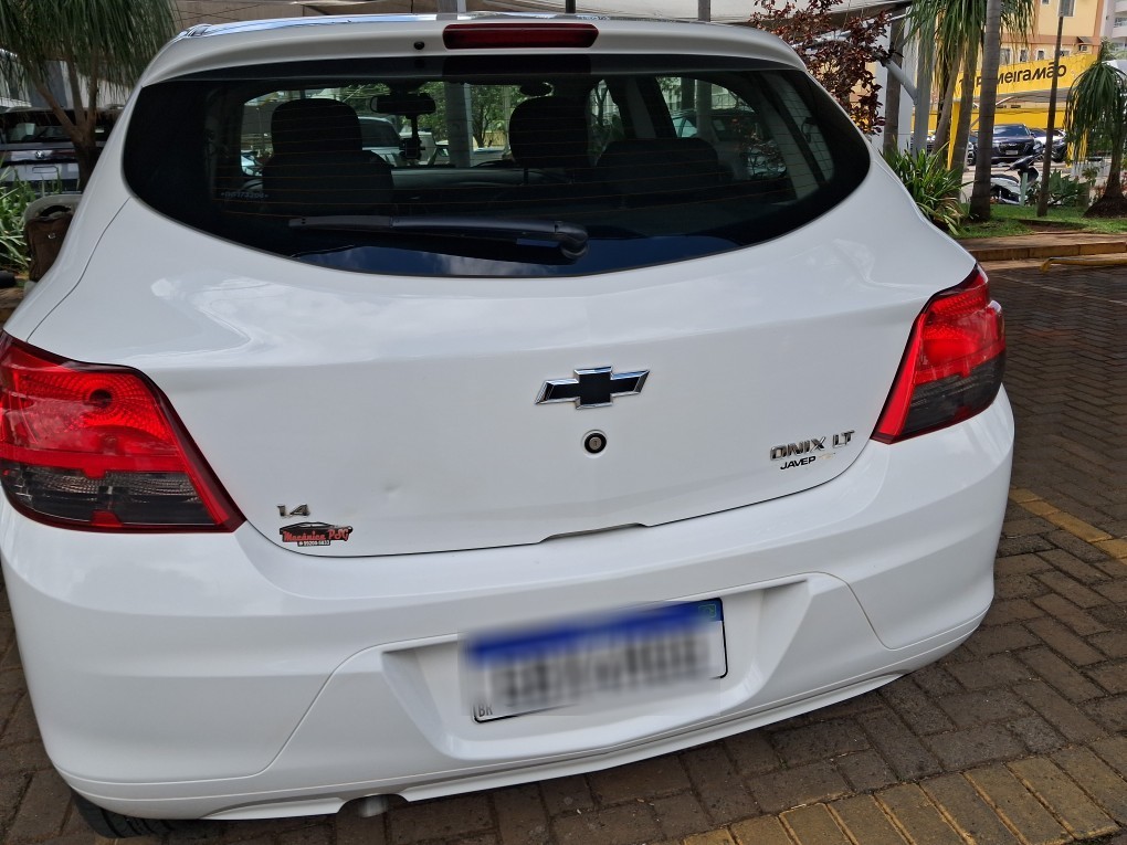 CHEVROLET ONIX 1.4 MPFI LT 8V FLEX 4P MANUAL