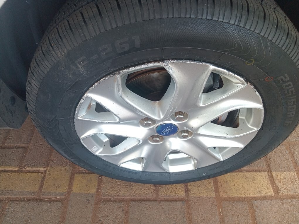 FORD ECOSPORT 2.0 TITANIUM 16V FLEX 4P AUTOMATICO