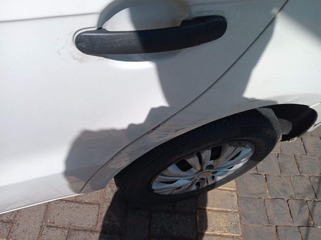 VOLKSWAGEN GOL 1.0 12V MPI TOTALFLEX TRENDLINE 4P MANUAL