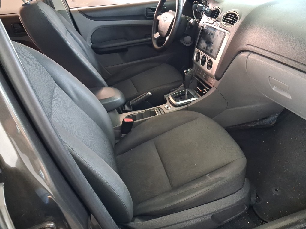 FORD FOCUS 2.0 GLX 16V FLEX 4P AUTOMATICO