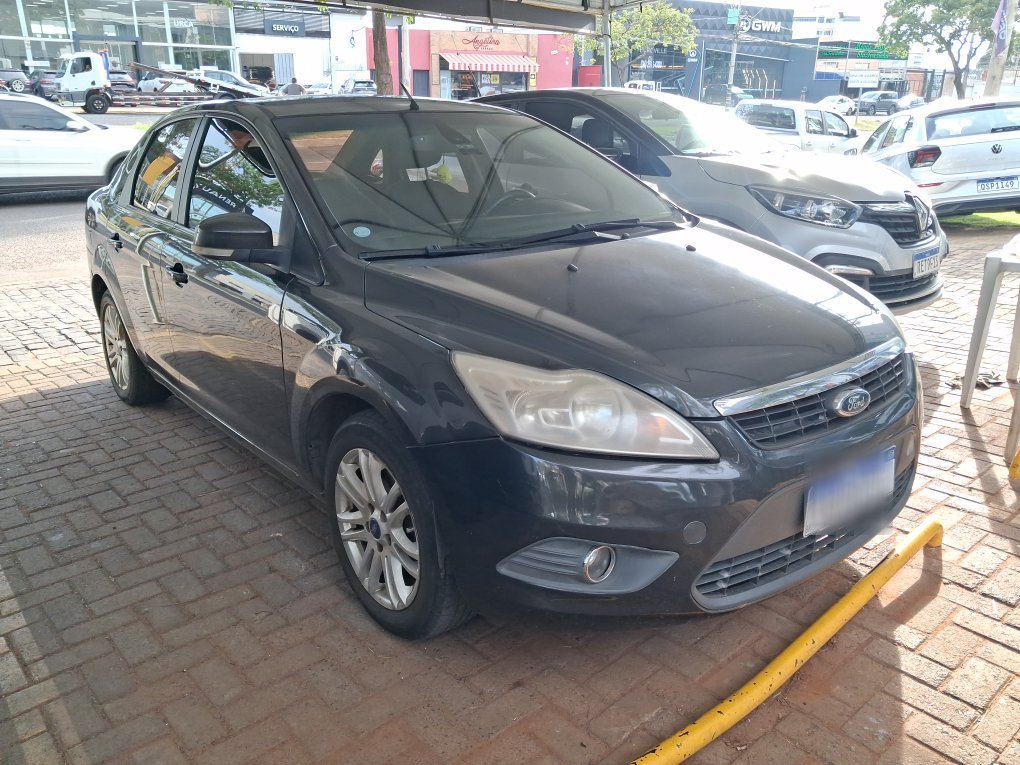 FORD FOCUS 2.0 GLX 16V FLEX 4P AUTOMATICO