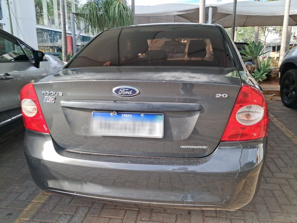 FORD FOCUS 2.0 GLX 16V FLEX 4P AUTOMATICO