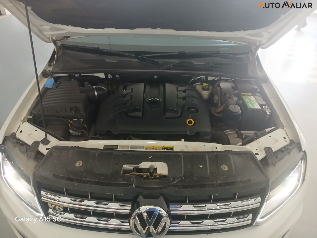 VOLKSWAGEN AMAROK 3.0 V6 TDI DIESEL HIGHLINE EXTREME CD 4MOTION AUTOM&Aacute;TICO