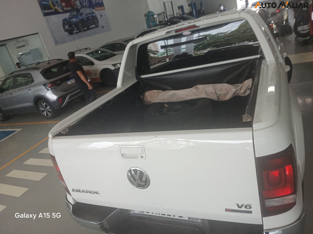 VOLKSWAGEN AMAROK 3.0 V6 TDI DIESEL HIGHLINE EXTREME CD 4MOTION AUTOM&Aacute;TICO