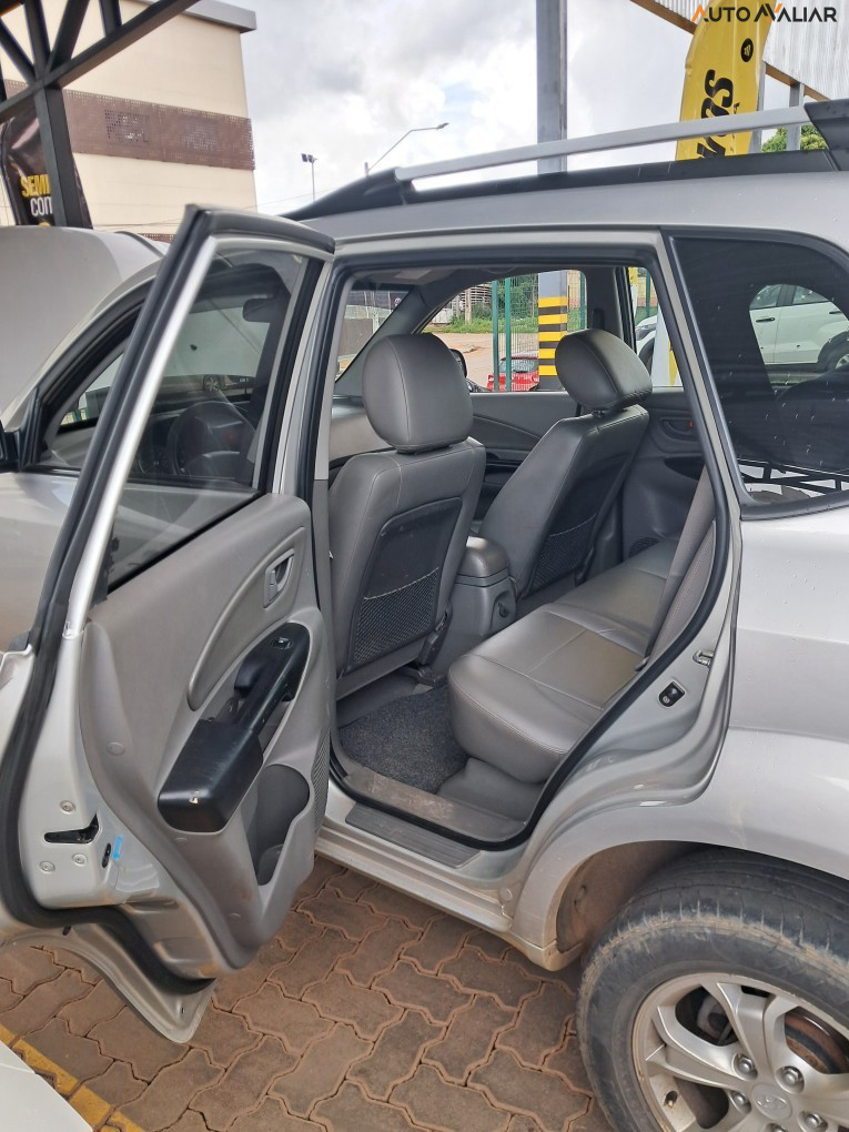 HYUNDAI TUCSON 2.0 MPFI GLS 16V 143CV 2WD FLEX 4P AUTOMATICO