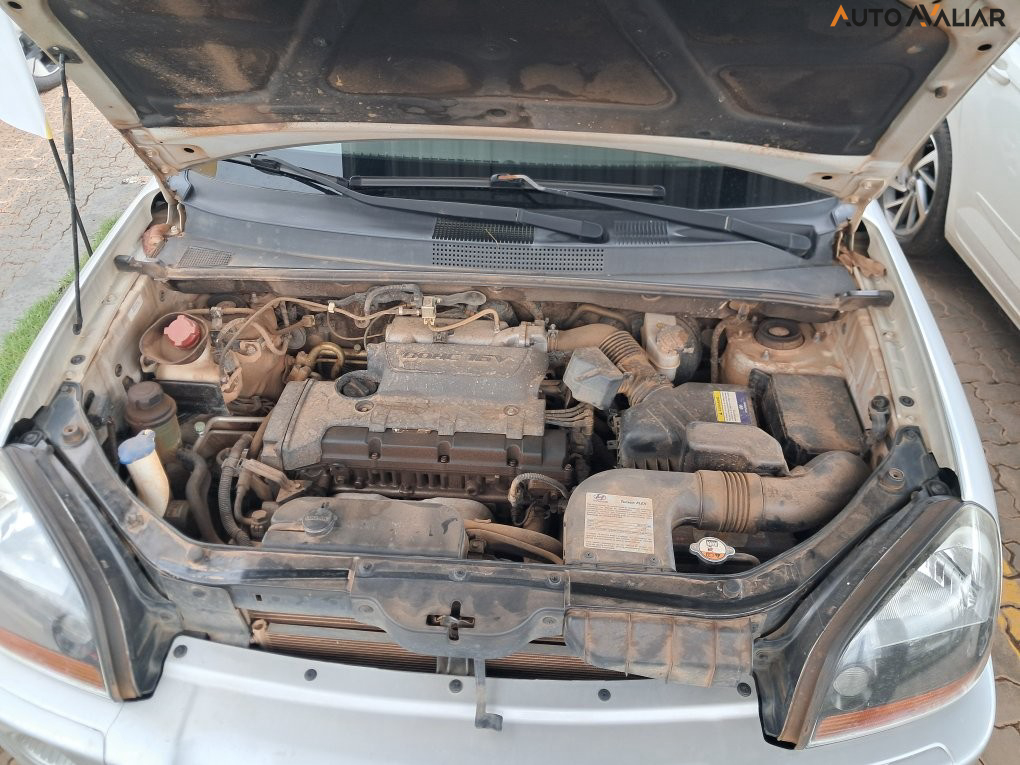 HYUNDAI TUCSON 2.0 MPFI GLS 16V 143CV 2WD FLEX 4P AUTOMATICO