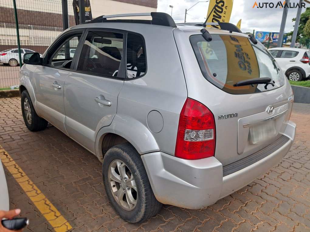 HYUNDAI TUCSON 2.0 MPFI GLS 16V 143CV 2WD FLEX 4P AUTOMATICO