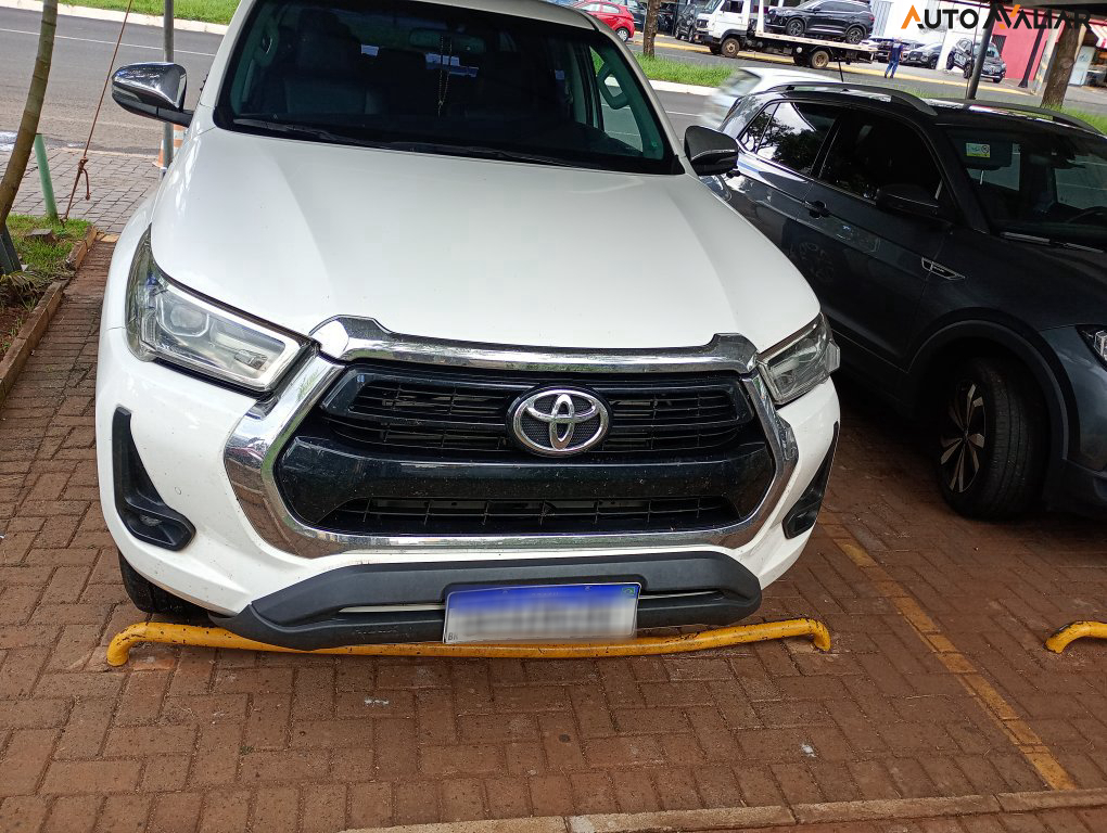 TOYOTA HILUX 2.8 D-4D TURBO DIESEL CD SRV 4X4 AUTOM&Aacute;TICO