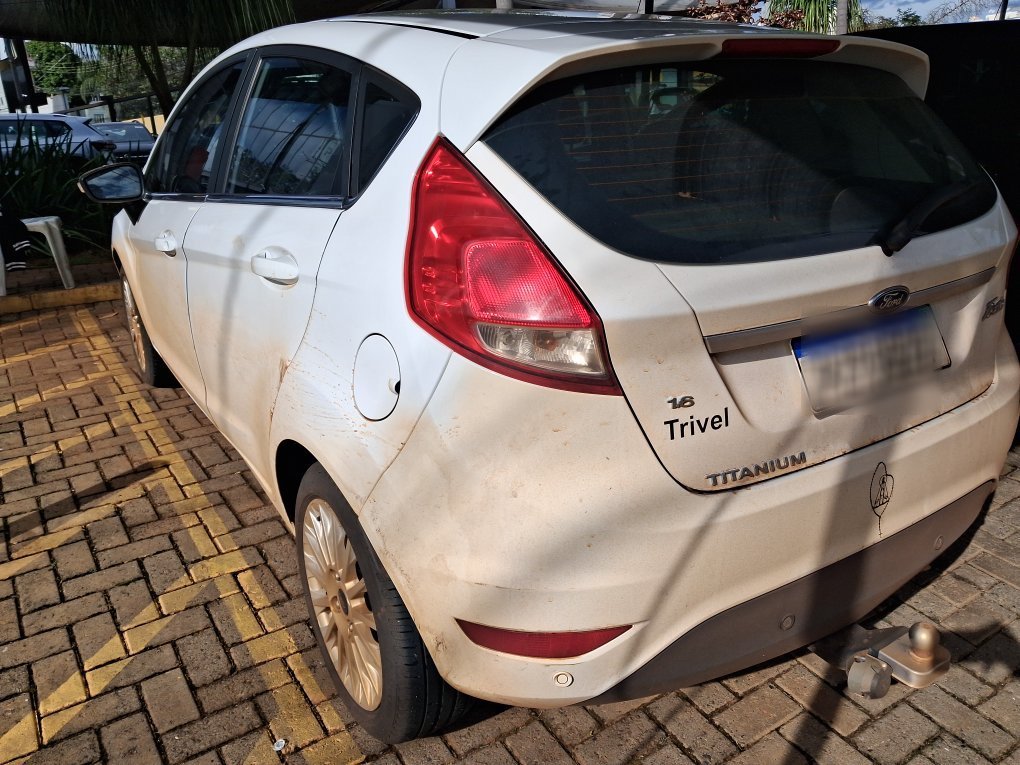FORD FIESTA 1.6 TITANIUM HATCH 16V FLEX 4P POWERSHIFT