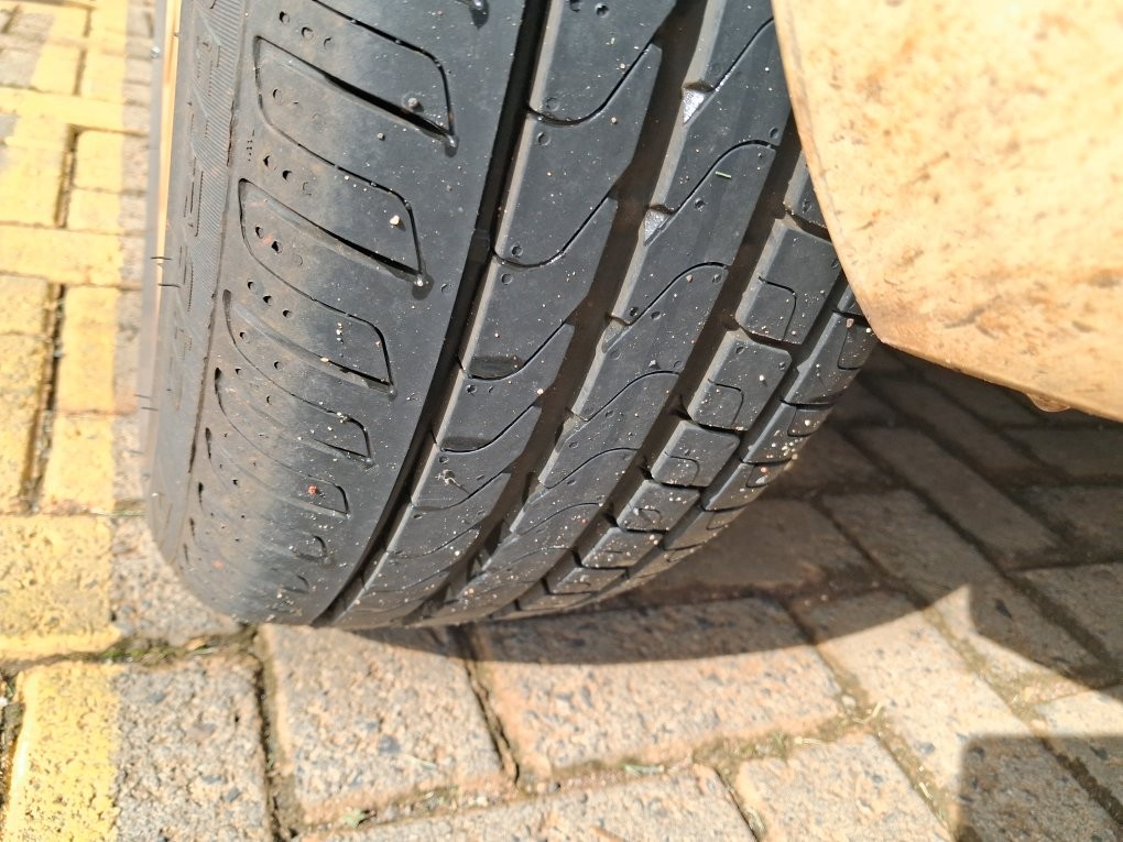 FORD FIESTA 1.6 TITANIUM HATCH 16V FLEX 4P POWERSHIFT